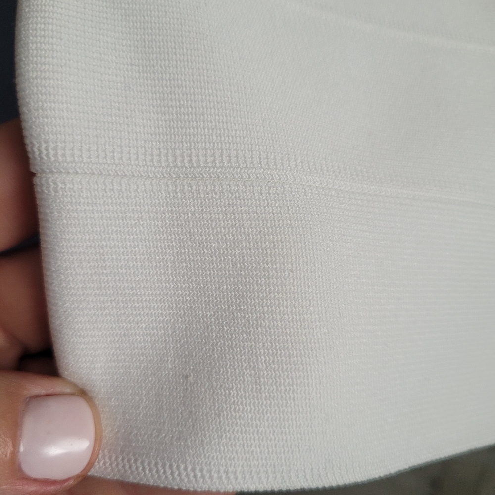 Dress - Picture 4 of 5